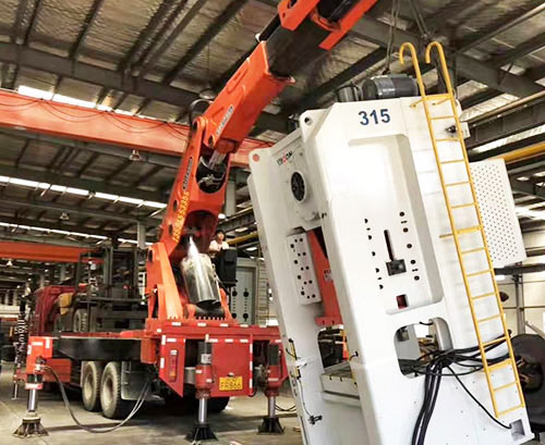 顺昌县提升工作效率，选择优质折臂吊租赁服务