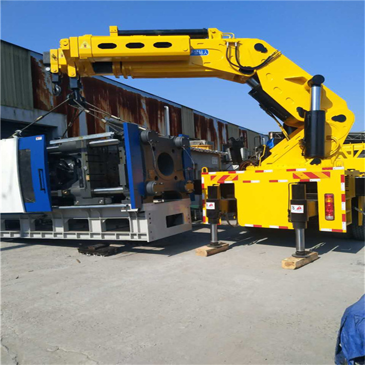 顺昌县 大吨位折臂吊出租费用解析：一小时租赁多少钱