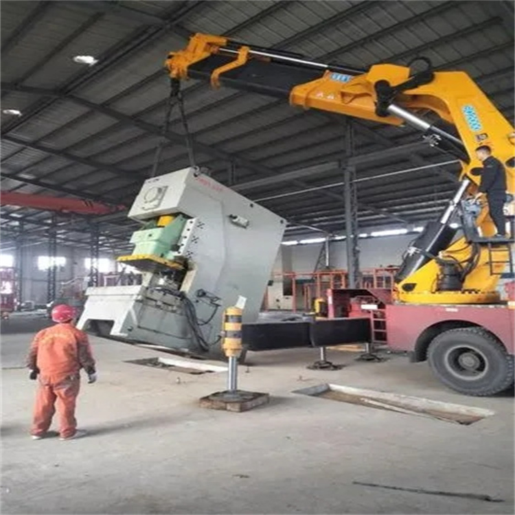 顺昌县80吨折臂吊车出租附近电话