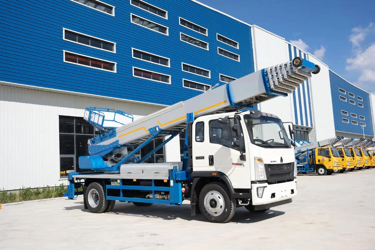 顺昌县出租云梯车高空作业车 建筑垃圾搬运